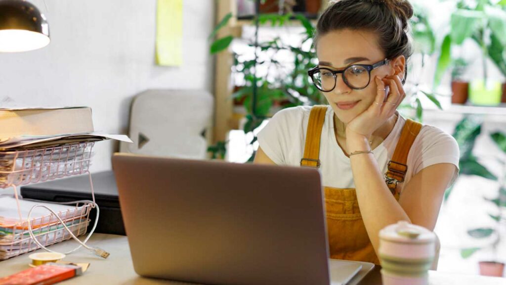 StrongVPN 获评 TechRadar "2025 年度最佳 VPN"